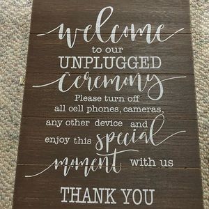 ❣️Final price drop ❣️Wedding signs -Hobby lobby !